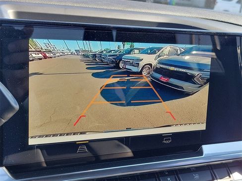 New 2026 Chevrolet Silverado 1500 LT image 9