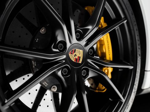 Used 2019 Porsche 911 Targa 4S image 23