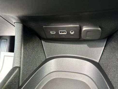 New 2025 Chevrolet Malibu RS image 24