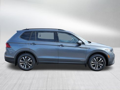 Used 2023 Volkswagen Tiguan S image 8