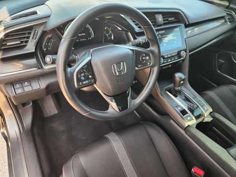 Used 2020 Honda Civic EX image 2