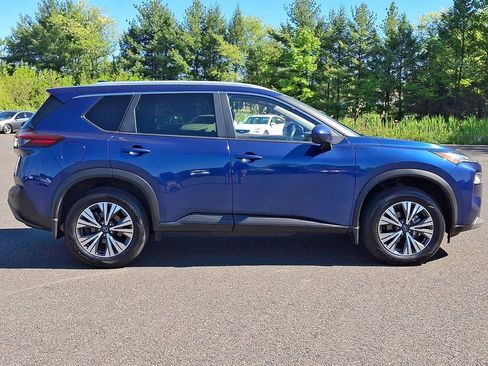 Certified 2023 Nissan Rogue SV w/ SV Premium B Package AWD/4WD image 7