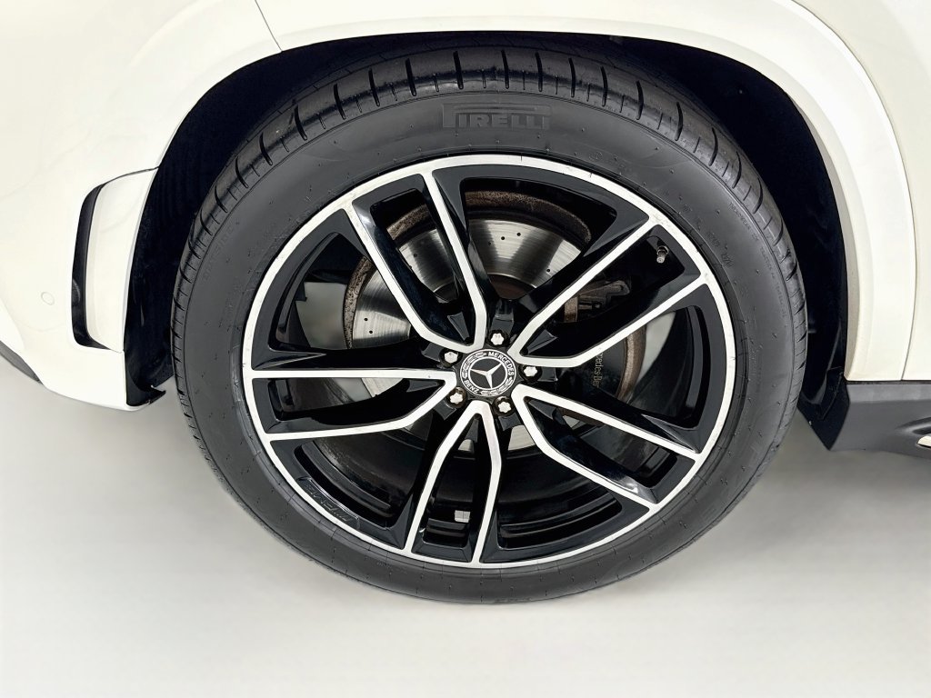 Certified 2020 Mercedes-Benz GLS 580 4MATIC image 29