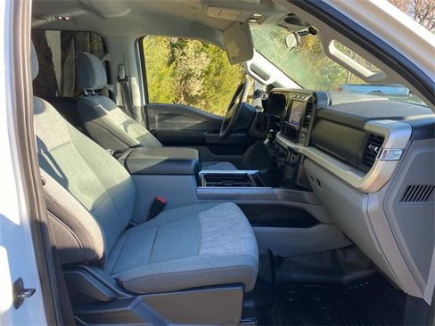 Used 2024 Ford F350 XLT w/ FX4 Off-Road Package image 35