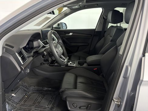 Certified 2024 Audi Q5 2.0T Premium Plus image 6
