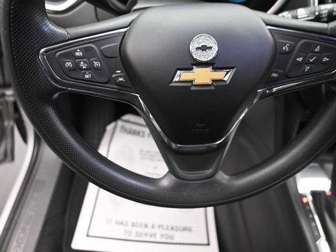 Used 2020 Chevrolet Equinox LT FWD image 19