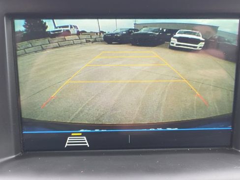 Used 2019 GMC Terrain SLE FWD image 31