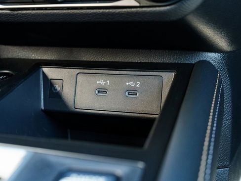 New 2025 Nissan Kicks SV w/ SV Premium Package image 16