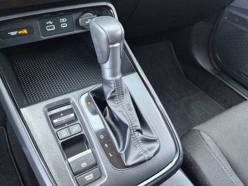 Certified 2025 Honda CR-V EX image 38