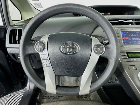 Used 2015 Toyota Prius Prime Plug-In Hybrid image 15