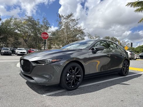 New 2026 MAZDA MAZDA3 2.5 S Hatchback w/ Premium Pkg FWD image 28