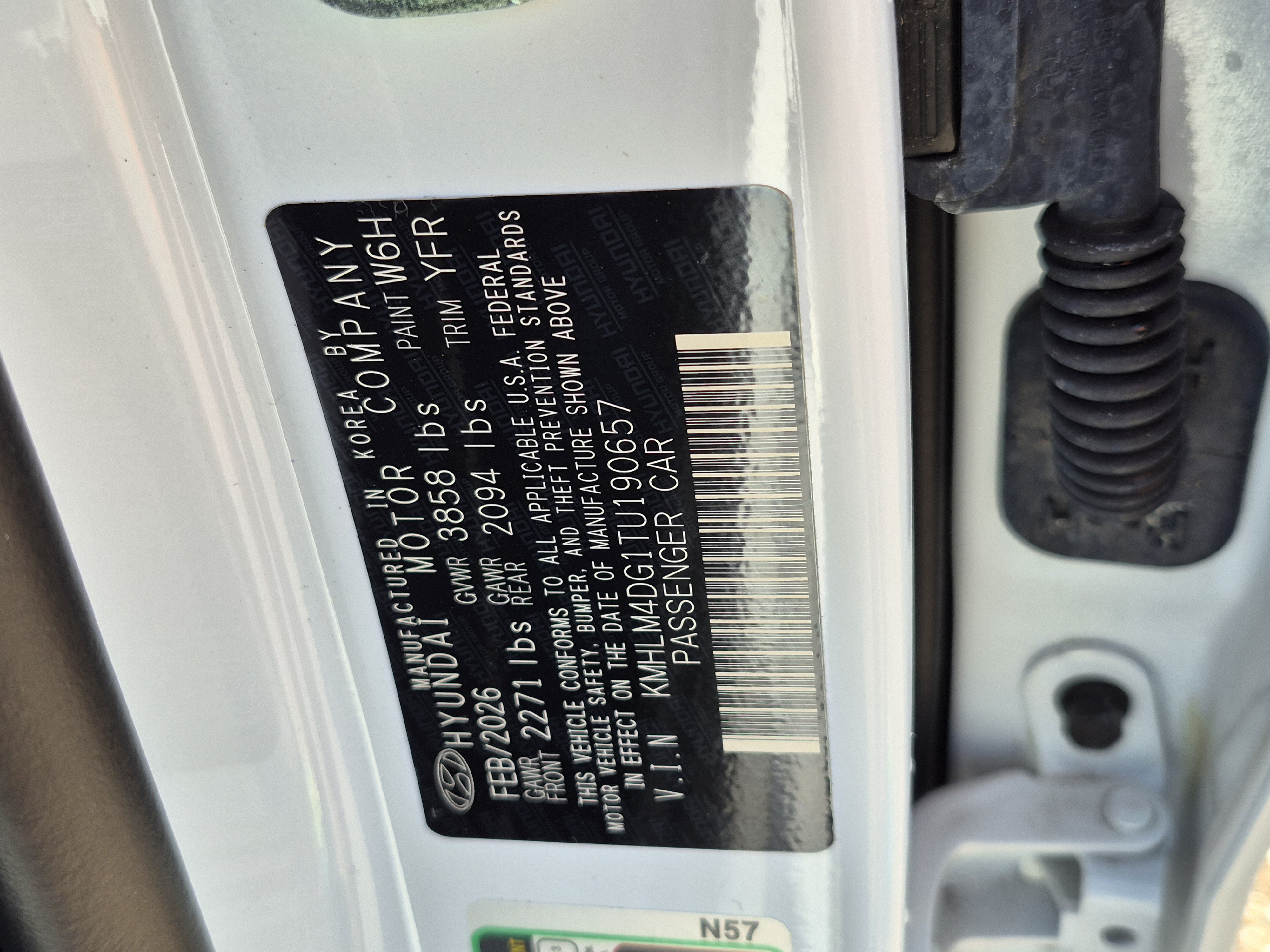 Certified 2026 Hyundai Elantra Sport FWD image 31