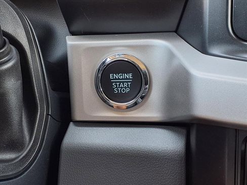 New 2026 Ford F250 XLT w/ XLT Premium Package image 19