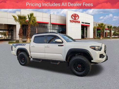 Used 2019 Toyota Tacoma TRD Pro AWD/4WD image 2