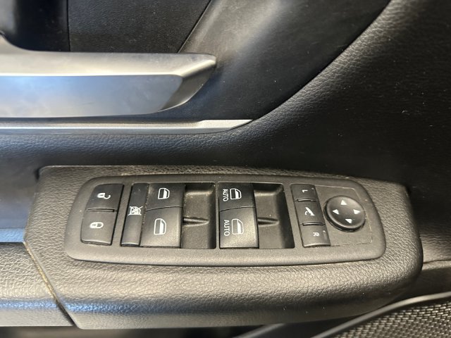 Used 2022 RAM 1500 Big Horn AWD/4WD image 21