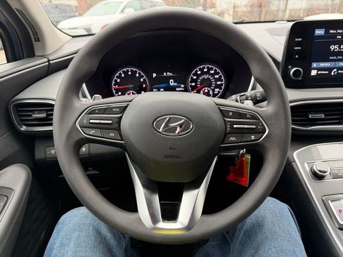 Used 2023 Hyundai Santa Fe SE image 24