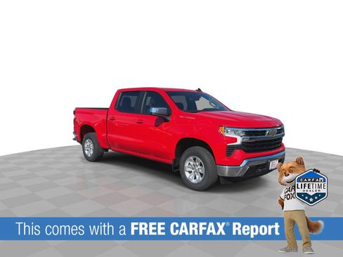 Used 2025 Chevrolet Silverado 1500 LT RWD image 2