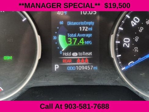 Used 2021 Toyota RAV4 XLE image 32