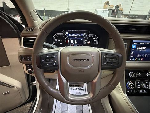 Certified 2021 GMC Yukon Denali w/ Denali Premium Package image 14
