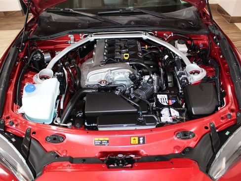 Used 2016 MAZDA MX-5 Miata Grand Touring RWD image 13