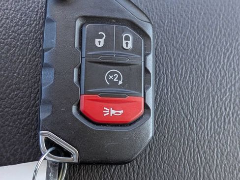 Used 2025 Jeep Wrangler Unlimited Sahara AWD/4WD image 63