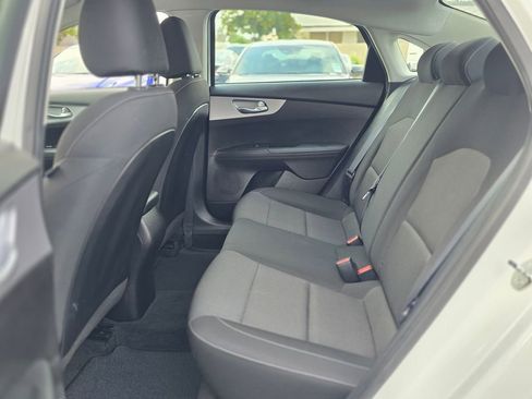 Used 2023 Kia Forte LXS FWD image 15