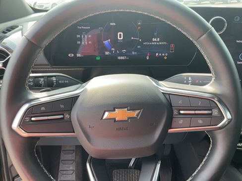 Used 2024 Chevrolet Blazer EV LT AWD/4WD image 10