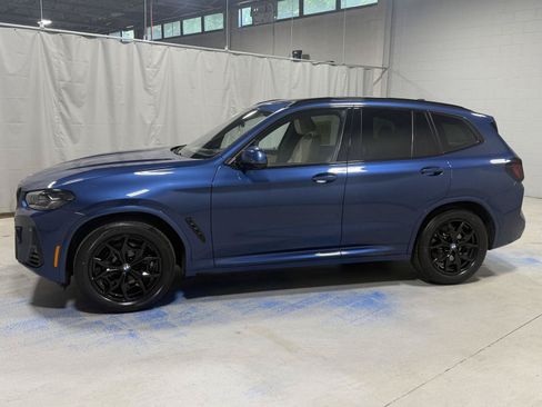 Used 2024 BMW X3 xDrive30i w/ Premium Package w/ZPA AWD/4WD image 19