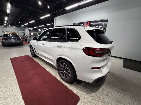 Used 2021 BMW X5 xDrive40i w/ M Sport Package AWD/4WD image 14