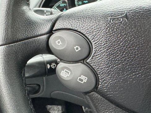 Used 2008 Mercedes-Benz SL 550 image 16