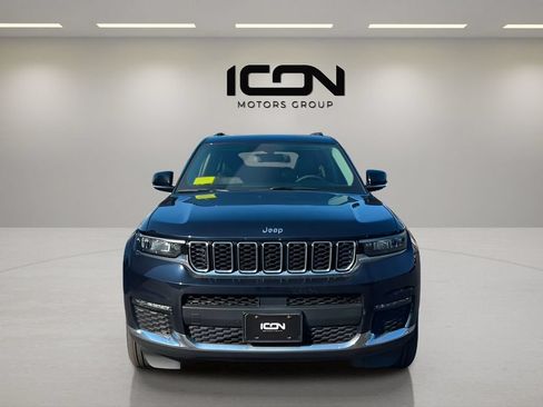 Used 2023 Jeep Grand Cherokee L Limited AWD/4WD image 9