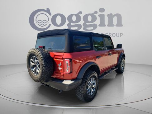 Used 2022 Ford Bronco Badlands AWD/4WD image 3