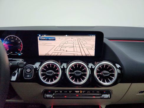 Certified 2026 Mercedes-Benz GLA 250 image 23