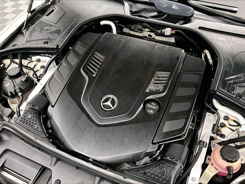 Certified 2022 Mercedes-Benz S 580 4MATIC Sedan image 29