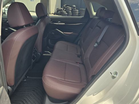Used 2022 Kia Seltos SX w/ Sunroof Package AWD/4WD image 11
