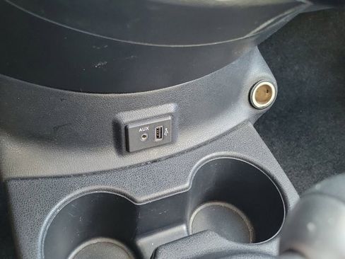 Used 2019 Nissan Versa Note SV image 30