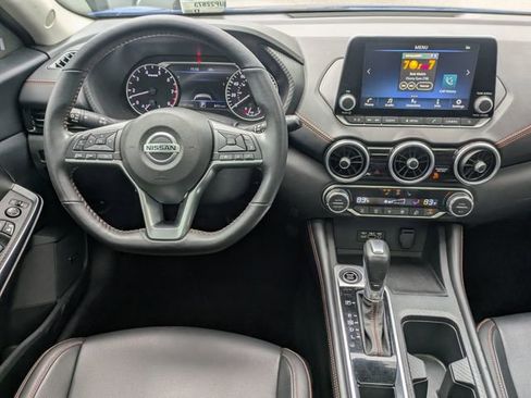 Certified 2023 Nissan Sentra SR w/ SR Premium Package FWD image 35