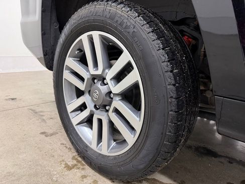 Used 2022 Toyota 4Runner TRD Sport image 7