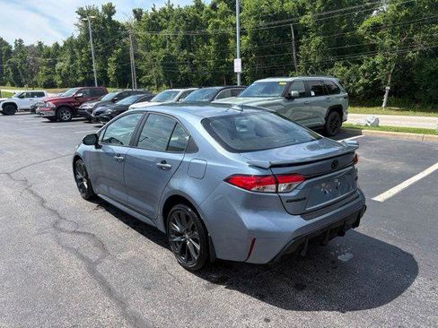 Certified 2024 Toyota Corolla SE w/ SE Convenience Package FWD image 4