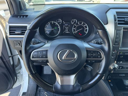 Used 2021 Lexus GX 460 Premium AWD/4WD image 18