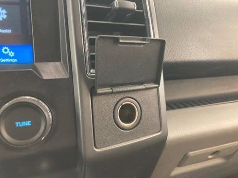 Used 2019 Ford F150 XLT AWD/4WD image 16