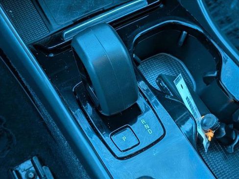 Certified 2023 Volvo C40 P8 Recharge Ultimate image 11