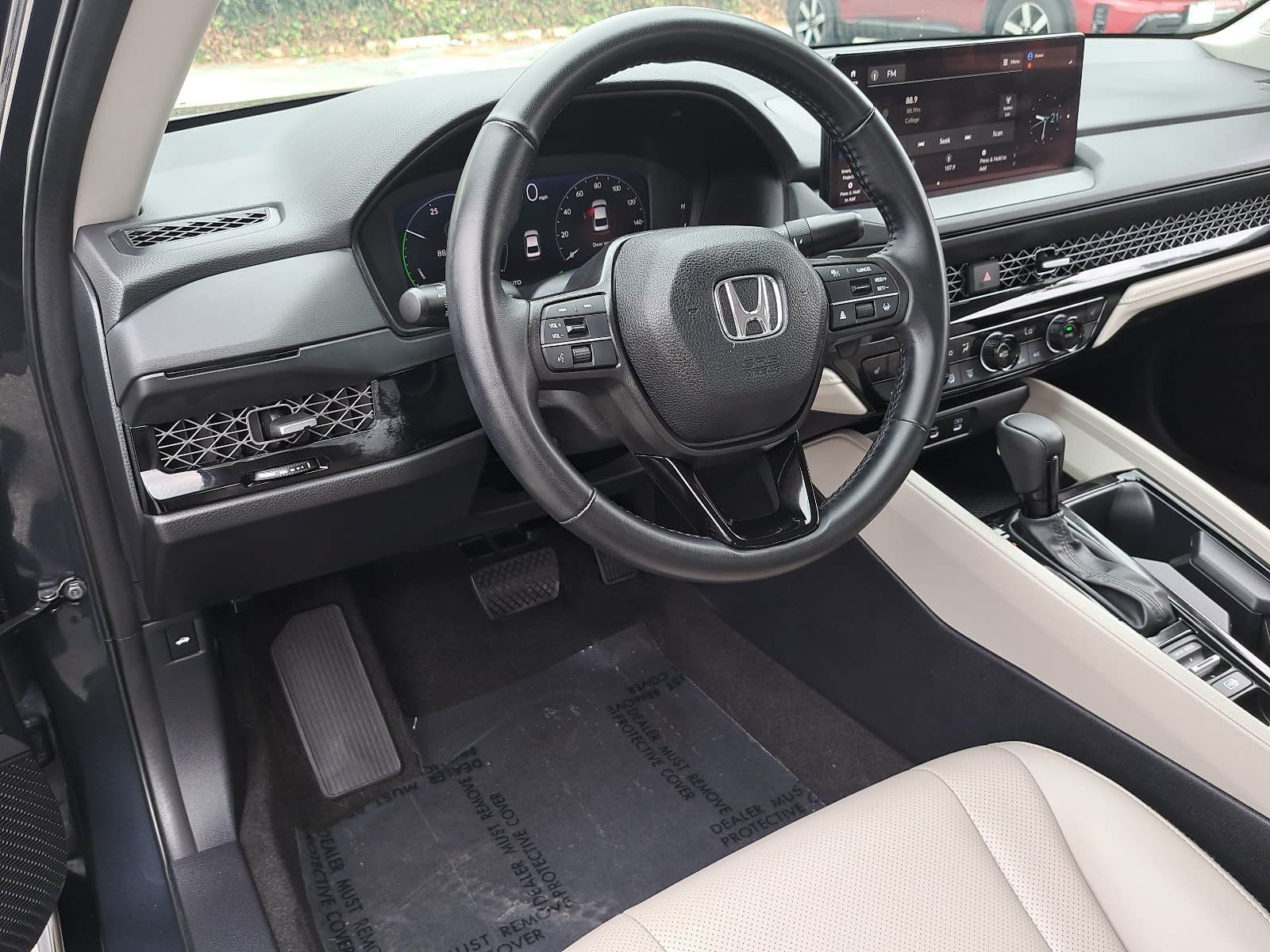 Used 2023 Honda Accord EX-L image 17