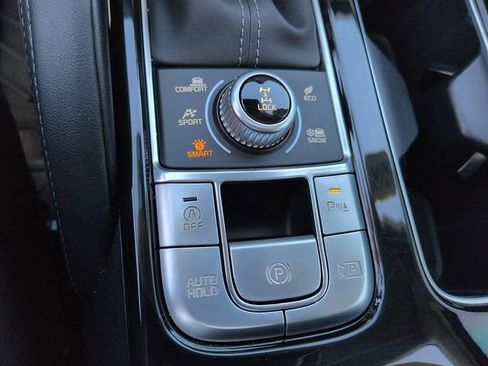 Used 2024 Kia Telluride SX image 25