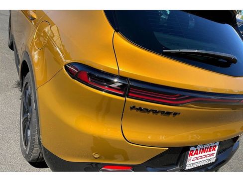 New 2024 Dodge Hornet R/T Plus w/ Tech Pack Plus w/o Parking image 29