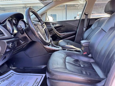 Used 2012 Buick Verano Leather FWD image 17