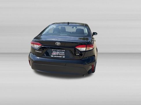 Used 2026 Toyota Corolla LE FWD image 6