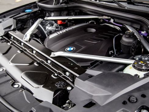 New 2026 BMW X5 xDrive40i w/ M Sport Package image 25