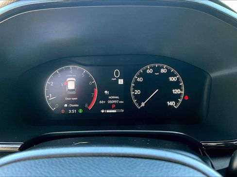Used 2024 Honda CR-V EX image 13