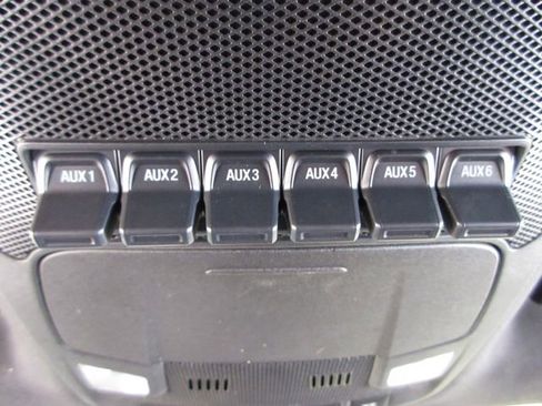 Used 2020 Ford F150 Raptor image 21